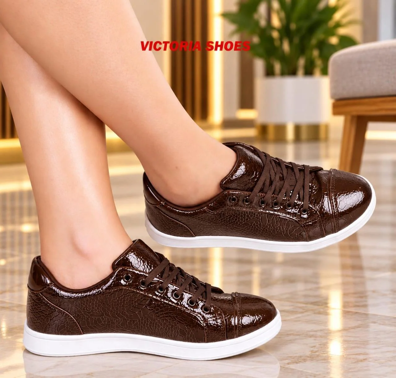 LADIES’ STYLISH SNEAKERS – CLASS & COMFORT!