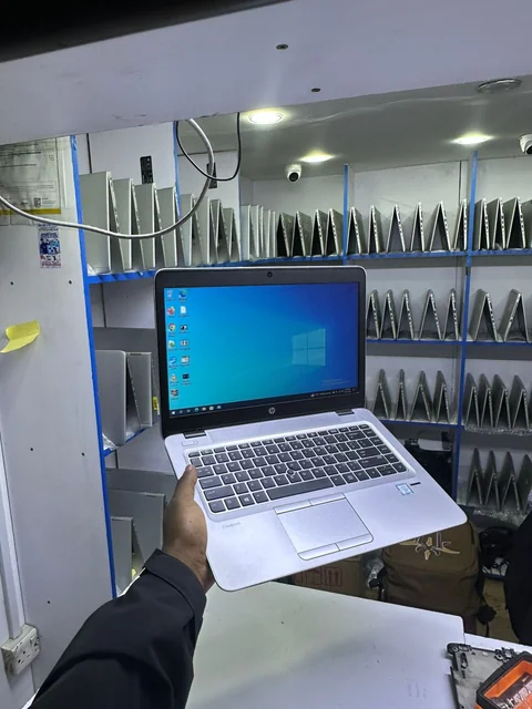 HP EliteBook 840 G3 – Core i5 6th Gen, 8GB RAM, 256GB SSD