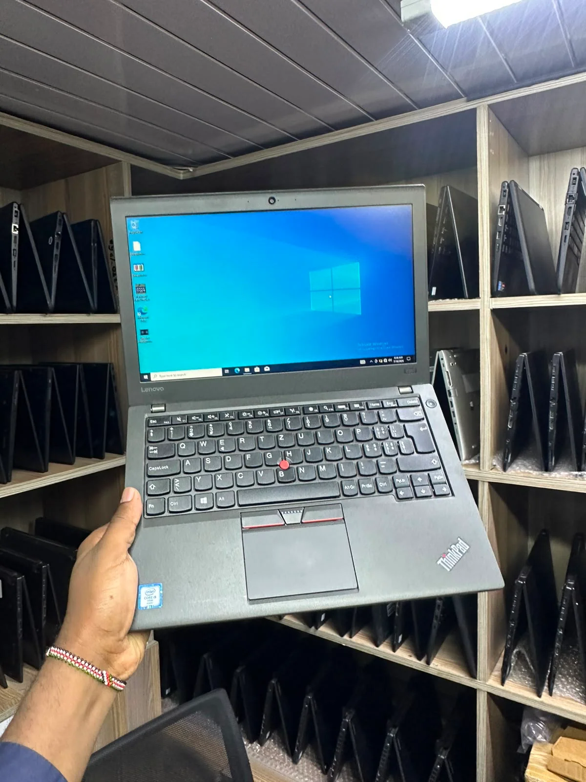 Lenovo ThinkPad X270 Core i5 6th Gen | 8GB RAM | 256GB SSD