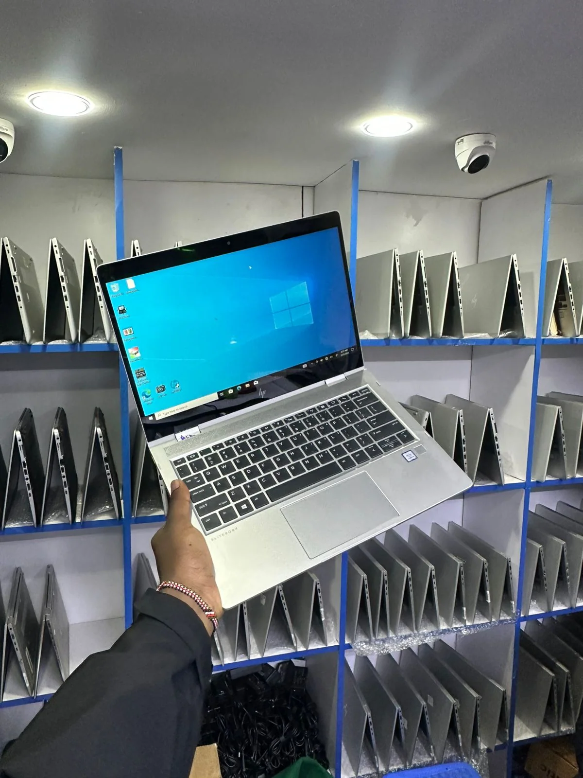 HP EliteBook 830 G6 Core i5 8th Gen | Touchscreen x360 | 8GB RAM | 256GB SSD