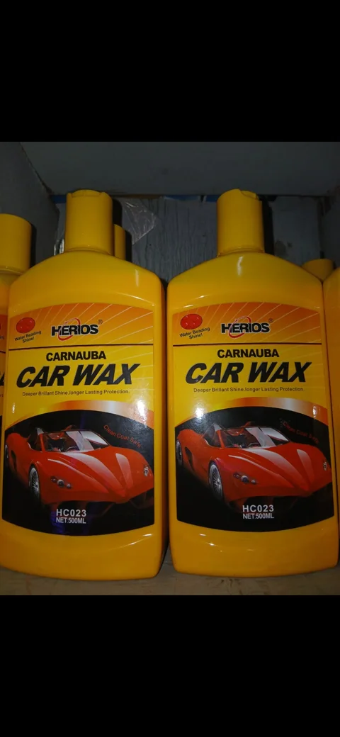 Car wax cleaner