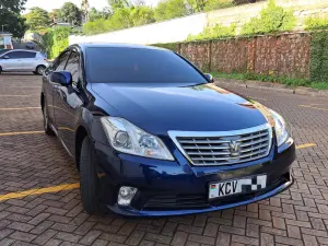 Toyota Crown Royal Saloon in Thika on Shops Kenya